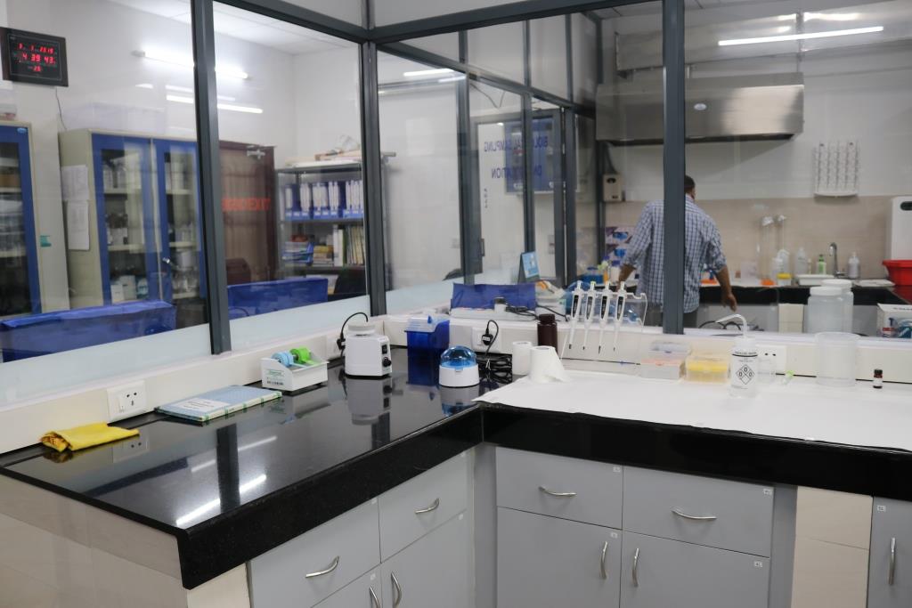 National Avian Forensic Laboratory | Sacon